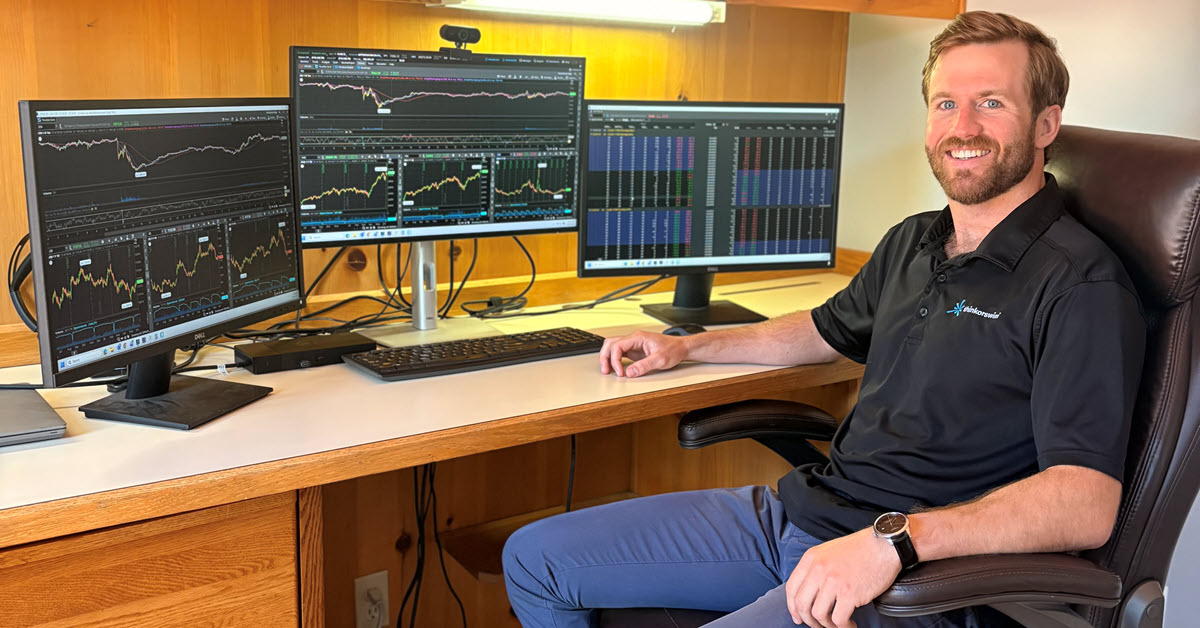 Chris aide les clients à comprendre la crypto
